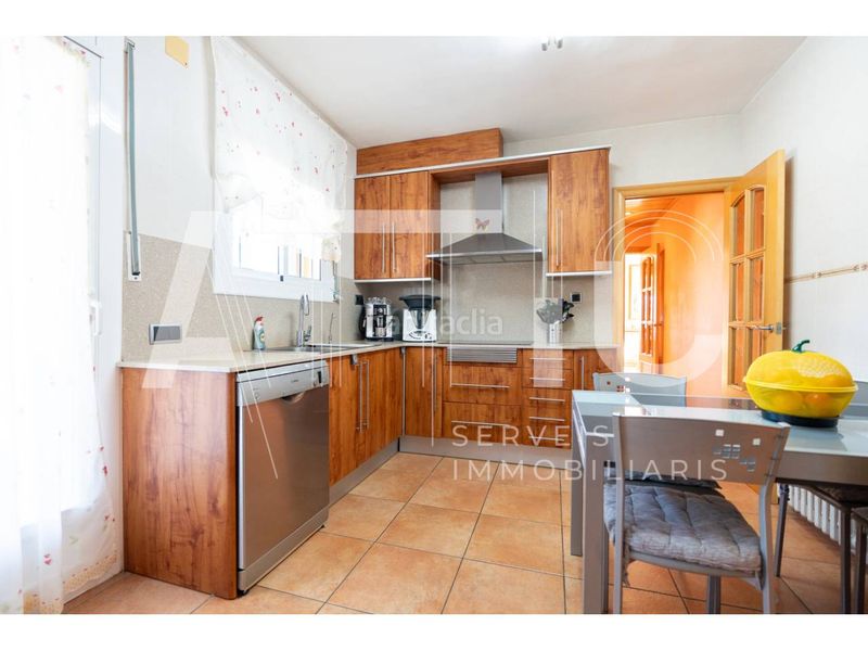 Foto f3c8cdc6-edba-436e-ba63-a173be0f81fe. Casa amb calefacció aparcament a El Racó-Sant Feliu del Racó Castellar del Vallès