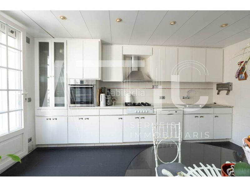 Foto f7575ce5-ebca-4a74-accb-8c32e5eae6e3. Casa amb calefacció aparcament a Centre Palafrugell