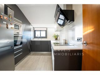 Àtic  Calle antoni gaudi. Ático reformado en sant quirze del vallès, 3habitaciones, 2 baño