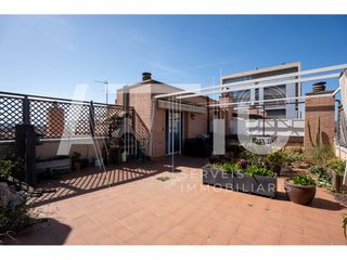 Pis  Calle marques de comillas. Atico dúplex en el centro de sabadell con terraza de 60 m, 3 hab