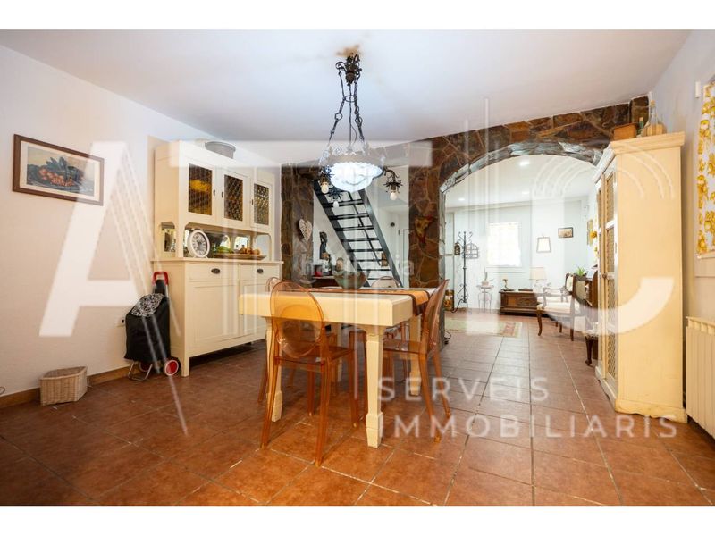 Foto 21416516-625a-4713-a988-79d08a90fcec. Casa amb calefacció a Torre - Sana Terrassa