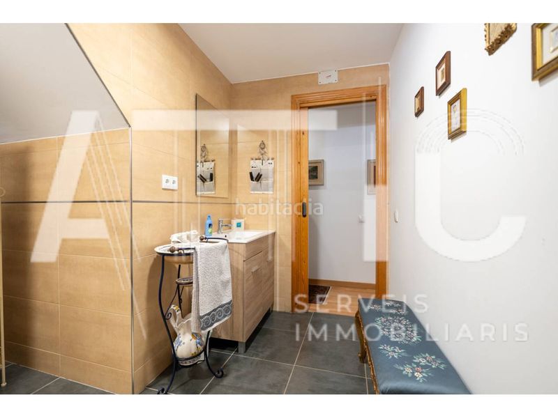 Foto a8629eb6-38ae-4fba-9951-4d1c732e13f2. Casa amb calefacció a Torre - Sana Terrassa