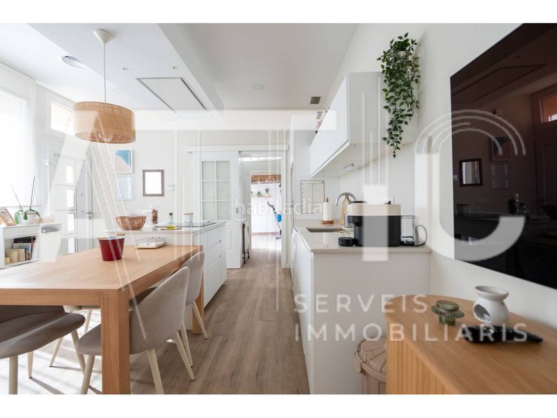 Foto b968c343-fecc-41df-a342-2e79817fe8b8. Pis amb calefacció aparcament a Progrés - Pep Ventura Badalona