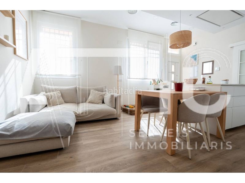 Foto d7098f8d-8f08-4223-bbda-81031d9b10c2. Pis amb calefacció aparcament a Progrés - Pep Ventura Badalona