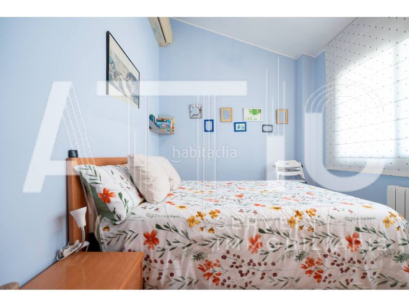 Foto a9c7d71a-6811-4bfc-8948-24dba547a8b2. Casa con riscaldamento parcheggio in Gràcia Sabadell
