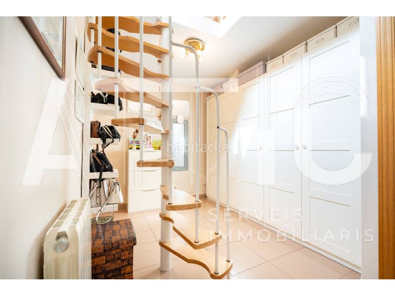 Foto aa220591-5b18-4f9e-b6e5-31ca86e3feef. Casa con riscaldamento parcheggio in Gràcia Sabadell