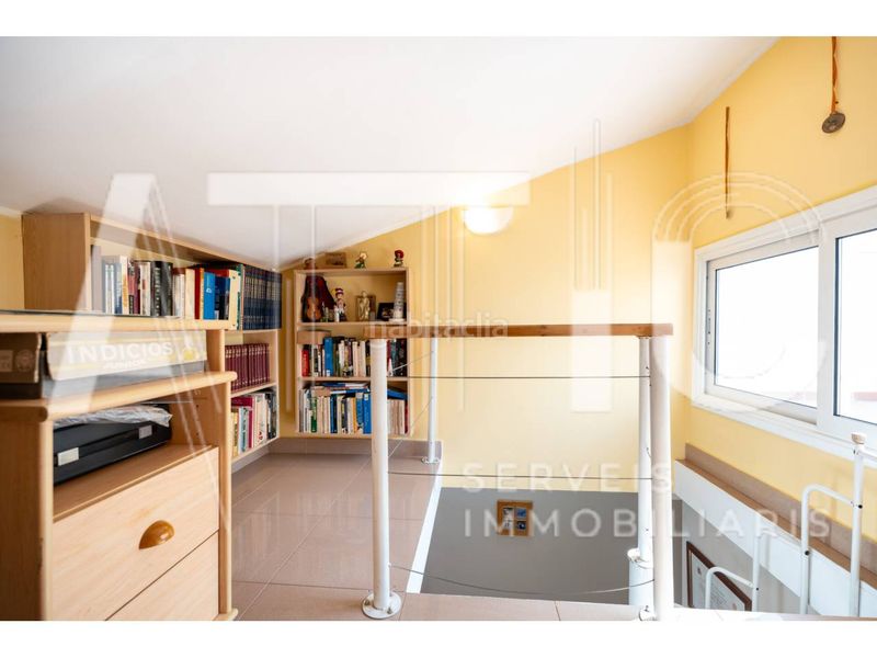 Foto c47a4e73-06d6-4f82-a6bb-d500eaf974f2. Casa con riscaldamento parcheggio in Gràcia Sabadell