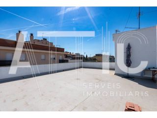 Attico  Calle romaní. Ático único en polinyà con 2 terrazas  una de 180 m, 4 habitacio