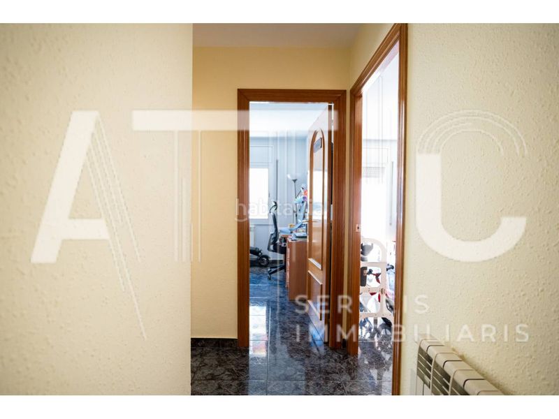 Foto f8bc75a8-3d06-4de4-ba6e-d094a55493f6. Àtic amb calefacció aparcament a Polinyà
