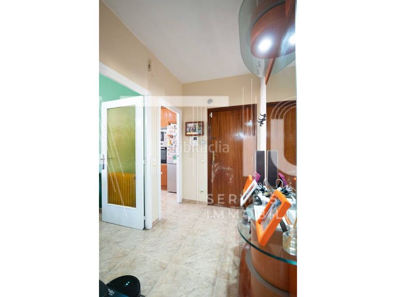 Foto 96c7f797-940f-4e5d-84b6-1553b2e8c21e. Apartament amb calefacció a Creu Alta Sabadell