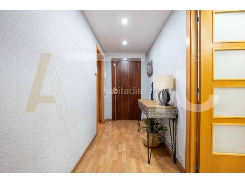 Foto c3ecbe63-8e19-4575-94e9-461f3bdf2784. Pis amb calefacció aparcament a Creu Alta Sabadell