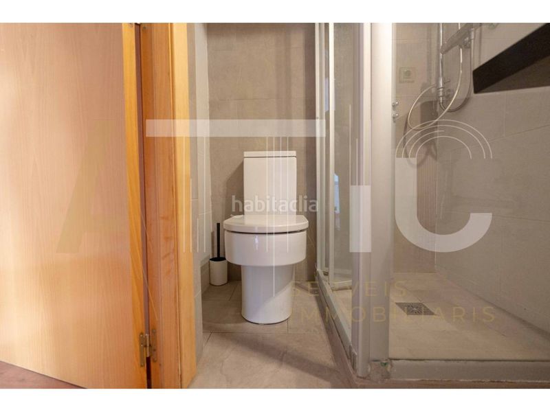 Foto 4d57d3a6-8322-46e5-ae0a-1ff1d21e41f4. Pis amb calefacció aparcament a Can Rull Sabadell