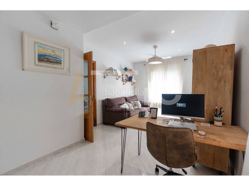 Foto 04bb0d6b-7813-46d7-9a58-a98526bd8c19. Casa amb calefacció aparcament a Gràcia Sabadell