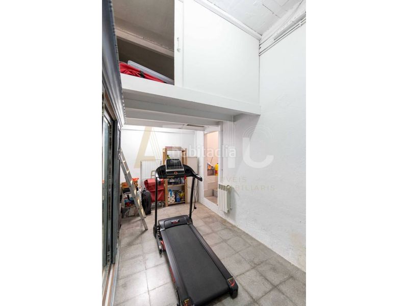 Foto 461f10af-9d88-4d5e-815c-e9f1e3b34e56. Casa amb calefacció aparcament a Gràcia Sabadell