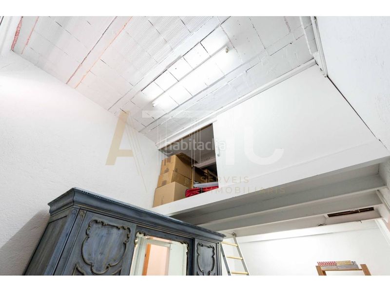 Foto d000205f-d25f-4b81-8b62-4a5cd7b52e2b. Casa amb calefacció aparcament a Gràcia Sabadell