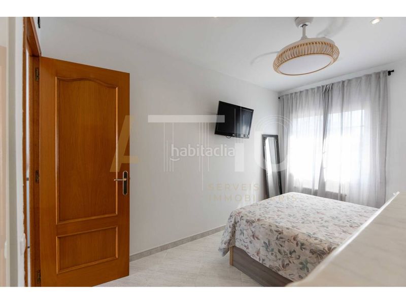 Foto d799c617-abc8-4846-8a56-20763c4cfcbe. Casa amb calefacció aparcament a Gràcia Sabadell