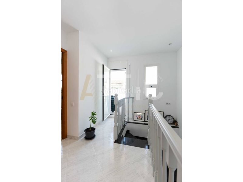 Foto e18bcee7-5dbd-4625-92ad-296e73dc0da9. Casa amb calefacció aparcament a Gràcia Sabadell