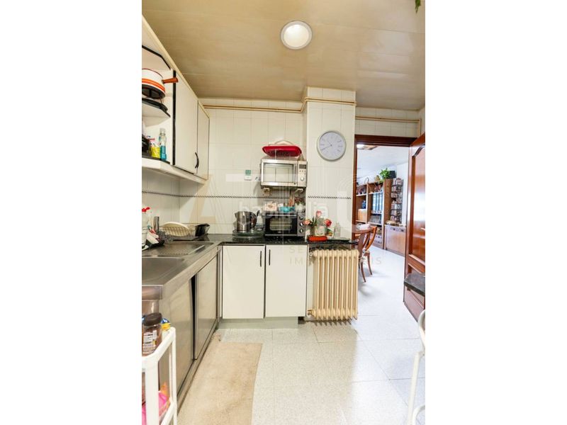 Foto 1bcc4b3b-11cd-42b6-9281-6ac43352035a. Flat with heating parking in Concòrdia Sabadell