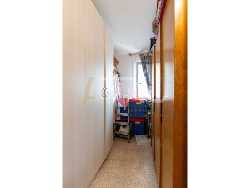 Foto 2aee4e31-22b3-4788-aac3-f76dba9da27a. Flat with heating parking in Concòrdia Sabadell