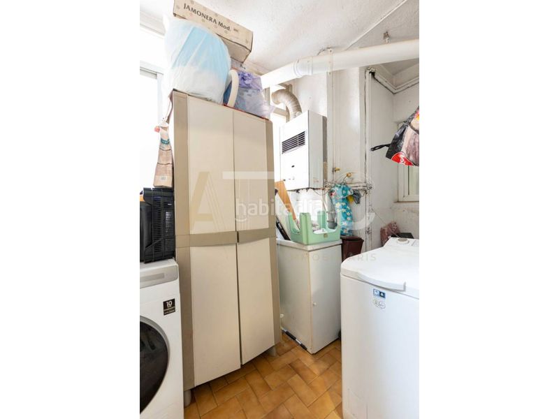 Foto a7ba82d9-dfc4-4558-87e9-2f50a8c92df4. Flat with heating parking in Concòrdia Sabadell