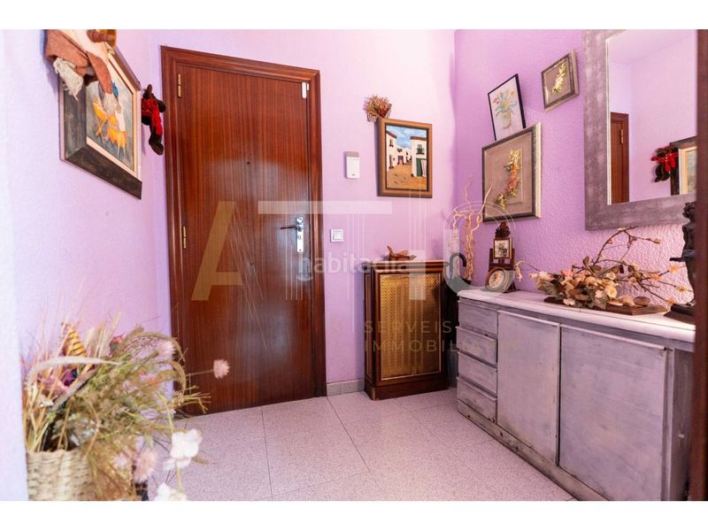 Foto fce4855d-0502-4bd7-a941-61b85959cb05. Flat with heating parking in Concòrdia Sabadell