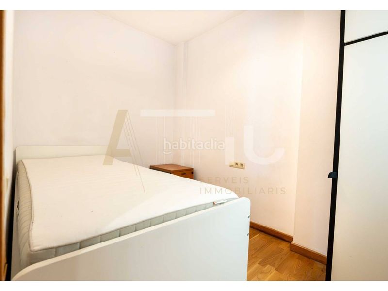 Foto 24e1d1da-ad68-4e4d-a1c3-f1dc00a2e851. Flat with heating parking in Gràcia Sabadell