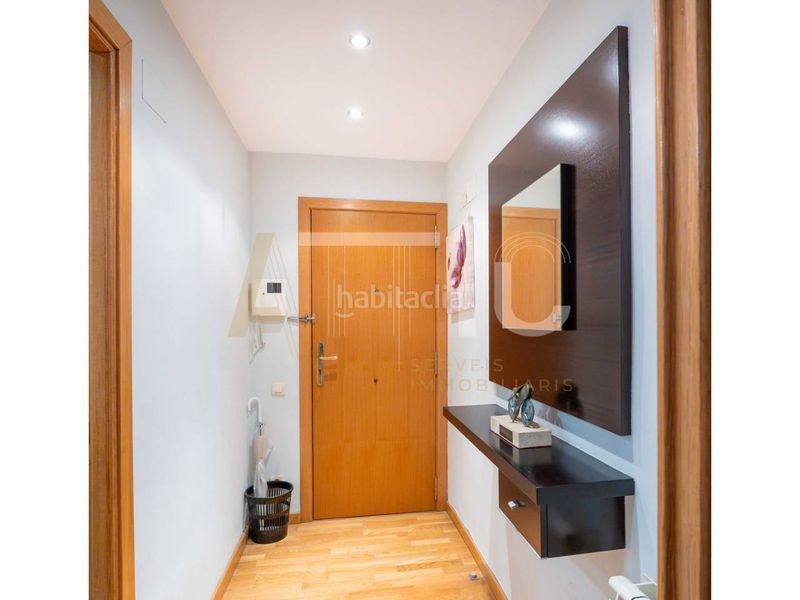 Foto baba1f00-a4b5-4f22-9422-762902080b21. Flat with heating parking in Gràcia Sabadell