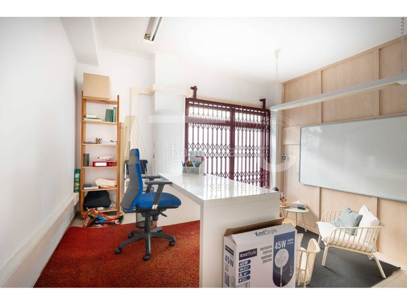 Foto 9f400c67-e5ae-43e4-8920-cec8d7313423. Local comercial a Campoamor Sabadell