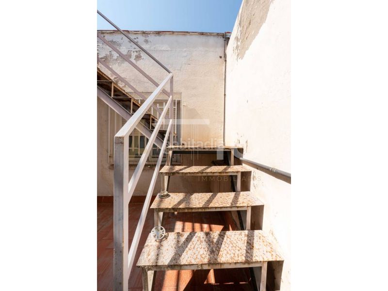 Foto 1f574da5-891f-44d0-8114-9c3d3eafc2e6. Casa amb calefacció aparcament a La Plana del Pintor Sabadell