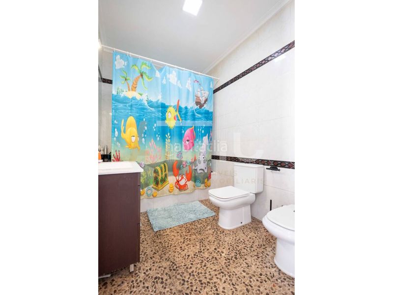 Foto 2fa3d04a-03d7-4352-ac7f-8e59d5bd088a. Casa amb calefacció aparcament a La Plana del Pintor Sabadell