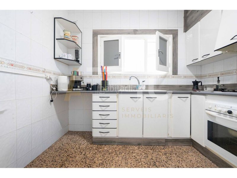 Foto b32f3995-cdb0-42e9-a1bf-6b2a0ae3d248. Casa amb calefacció aparcament a La Plana del Pintor Sabadell