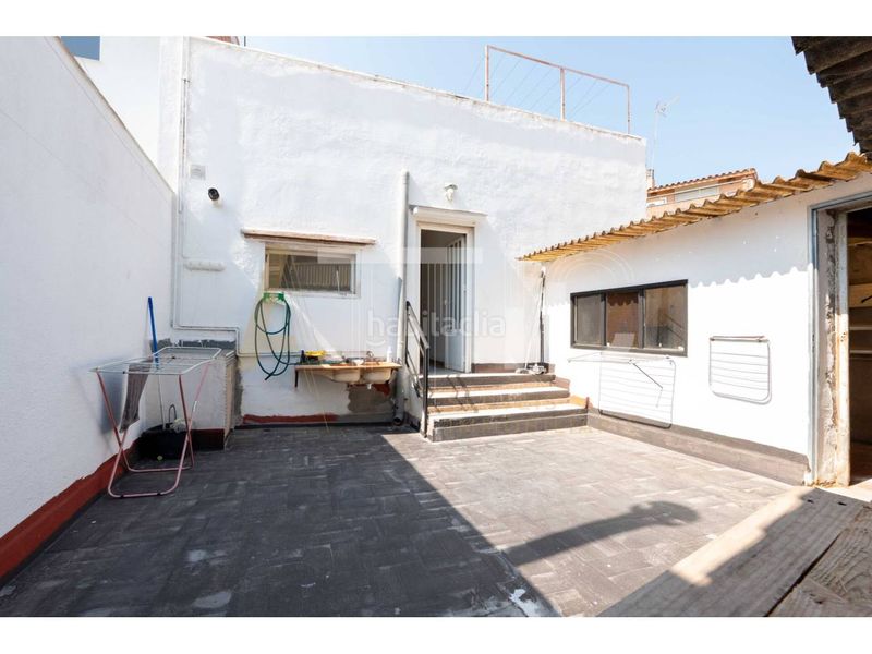 Foto b961a74e-43d1-42fb-a631-f916755c0424. Casa amb calefacció aparcament a La Plana del Pintor Sabadell