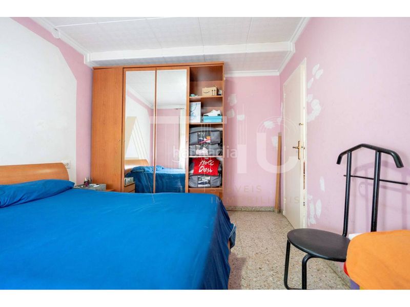 Foto ccb180b1-5177-4117-822f-eaa336869590. Casa amb calefacció aparcament a La Plana del Pintor Sabadell