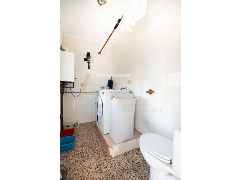 Foto d60e30aa-3e0a-4131-921c-c40de9a3ba1a. Casa amb calefacció aparcament a La Plana del Pintor Sabadell
