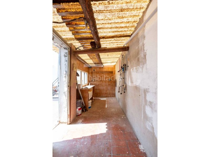 Foto f9ebde13-da0e-4687-a111-be0c444cfab0. Casa amb calefacció aparcament a La Plana del Pintor Sabadell