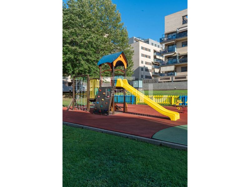 Foto 0f176c8c-243b-4e54-b0b4-0575ca6a7d4f. Pis amb calefacció aparcament piscina a Can Llong Sabadell