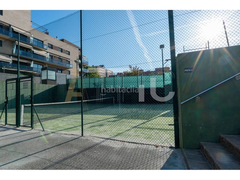 Foto 536d7512-36c7-44c9-8cd7-38d14643a02e. Pis amb calefacció aparcament piscina a Can Llong Sabadell