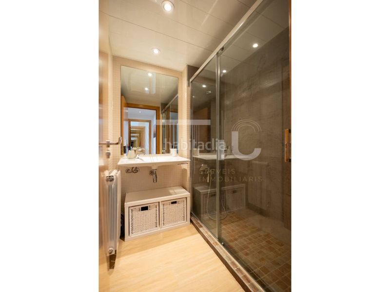 Foto abbbbc7d-bdab-4caf-8792-480b0c9eac40. Pis amb calefacció aparcament piscina a Can Llong Sabadell