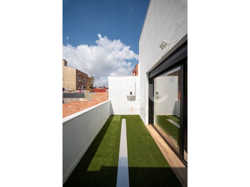 Foto 3d136b22-3b5f-4353-8a4a-f6481a4b5b2a. Haus mit heizung in Creu de Barberà Sabadell