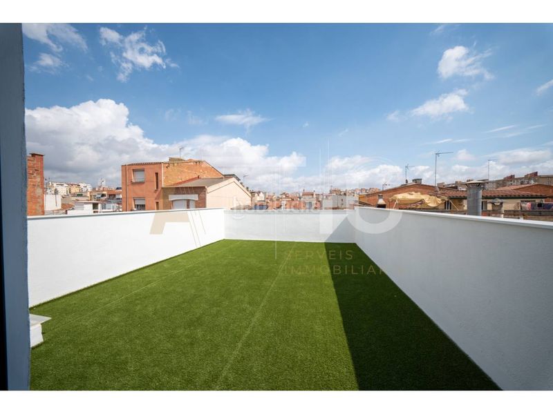 Foto a0ba13d7-b5cf-4e0c-9b50-1ef4db2bc8be. Haus mit heizung in Creu de Barberà Sabadell