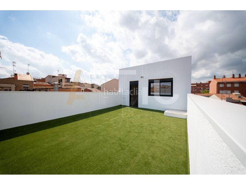 Foto a9c19bc6-9acd-47f3-925e-b2cf4450ec00. Haus mit heizung in Creu de Barberà Sabadell