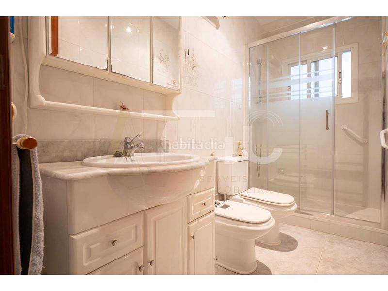 Foto 48ab4829-e440-4a93-91ea-5e69e8dabf54. Appartamento con riscaldamento parcheggio in La Verneda - La Pau Barcelona
