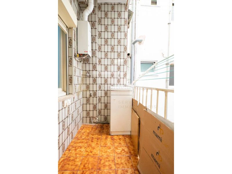 Foto ad97b0cd-32f7-4241-af38-ba60a841420a. Appartamento con riscaldamento parcheggio in La Verneda - La Pau Barcelona