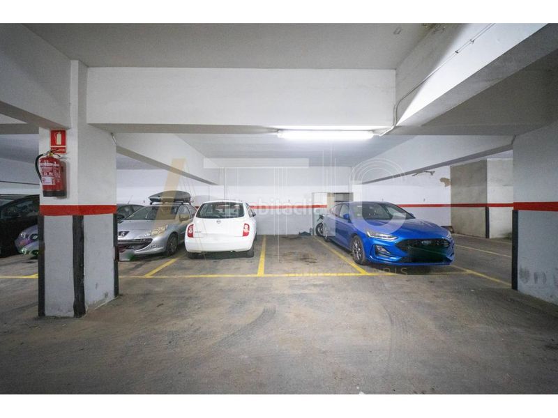 Foto ba1b80a9-8fe8-4f70-8c63-ded0407e9c26. Appartamento con riscaldamento parcheggio in La Verneda - La Pau Barcelona