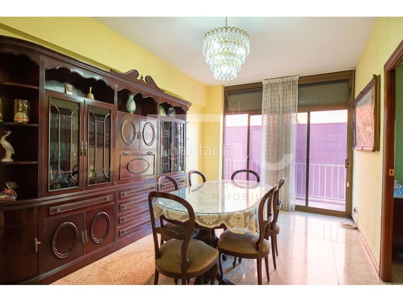 Foto e4f9e7f5-9e55-4d33-ad71-e496401df219. Appartamento con riscaldamento parcheggio in La Verneda - La Pau Barcelona