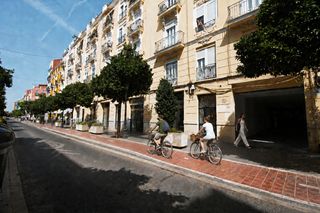 Dachwohnung  Carrer de puerto rico. Ático reformado con terraza y vistas despejadas en pleno ruzafa