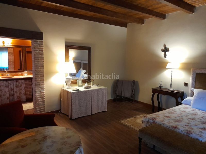 Foto d24798e2-38a1-49b5-9746-3af45241bb8a. Finca rústica a Malpica de Tajo