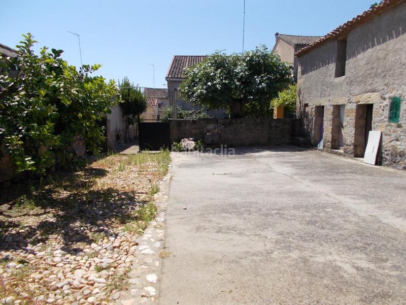 Foto 74076f46-7d6d-421c-affc-55bb67a8bde6. Masia a Valdeverdeja