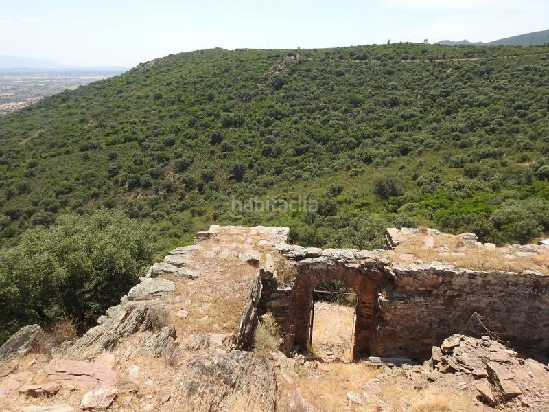 Foto 58a6d148-5099-4e53-b77a-1599f716886f. Finca rústica en Villar del Pedroso