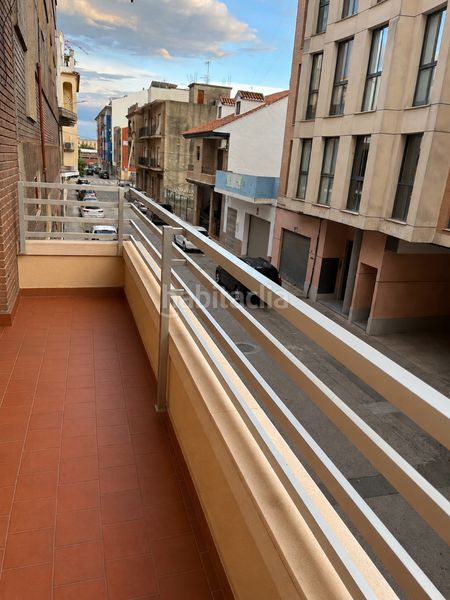 Foto accdb26b-11f8-4e3d-a86a-c4b70ca2715e. Pis amb aparcament a Carlet
